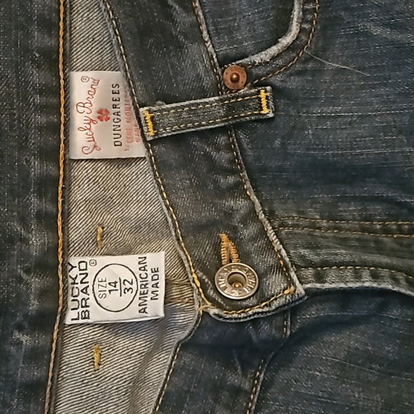 Lot of 3 brand name ladies jeans - Picture 2 of 10